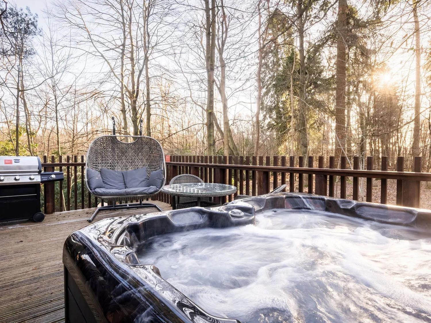 Mouldsworth Delamere Forest Cabins - Forest Holidays מראה חיצוני תמונה