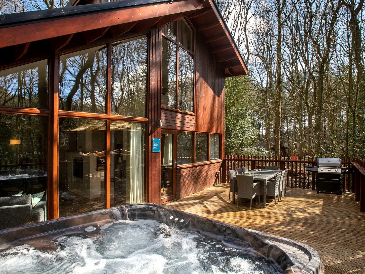 Mouldsworth Delamere Forest Cabins - Forest Holidays מראה חיצוני תמונה