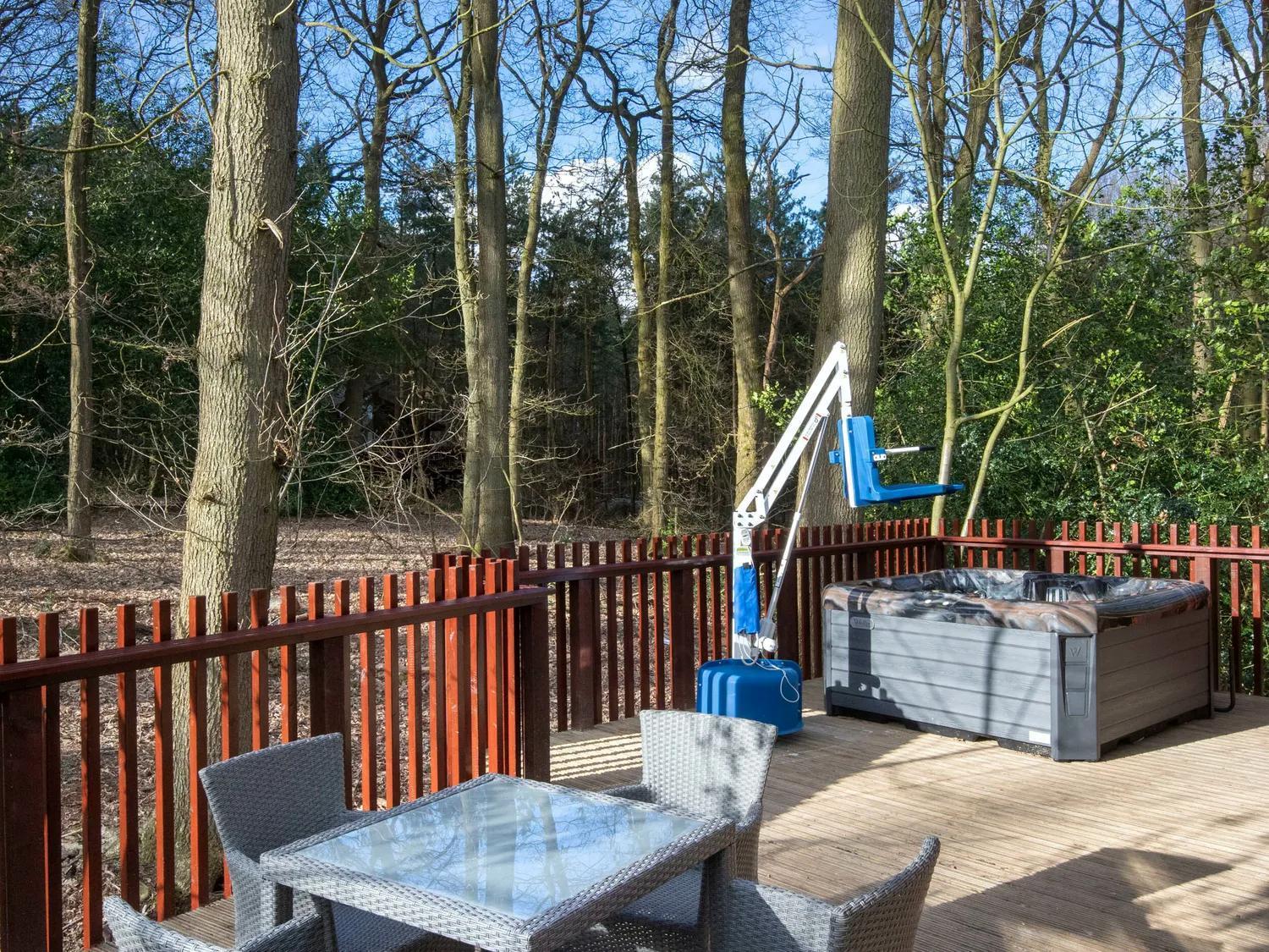 Mouldsworth Delamere Forest Cabins - Forest Holidays מראה חיצוני תמונה